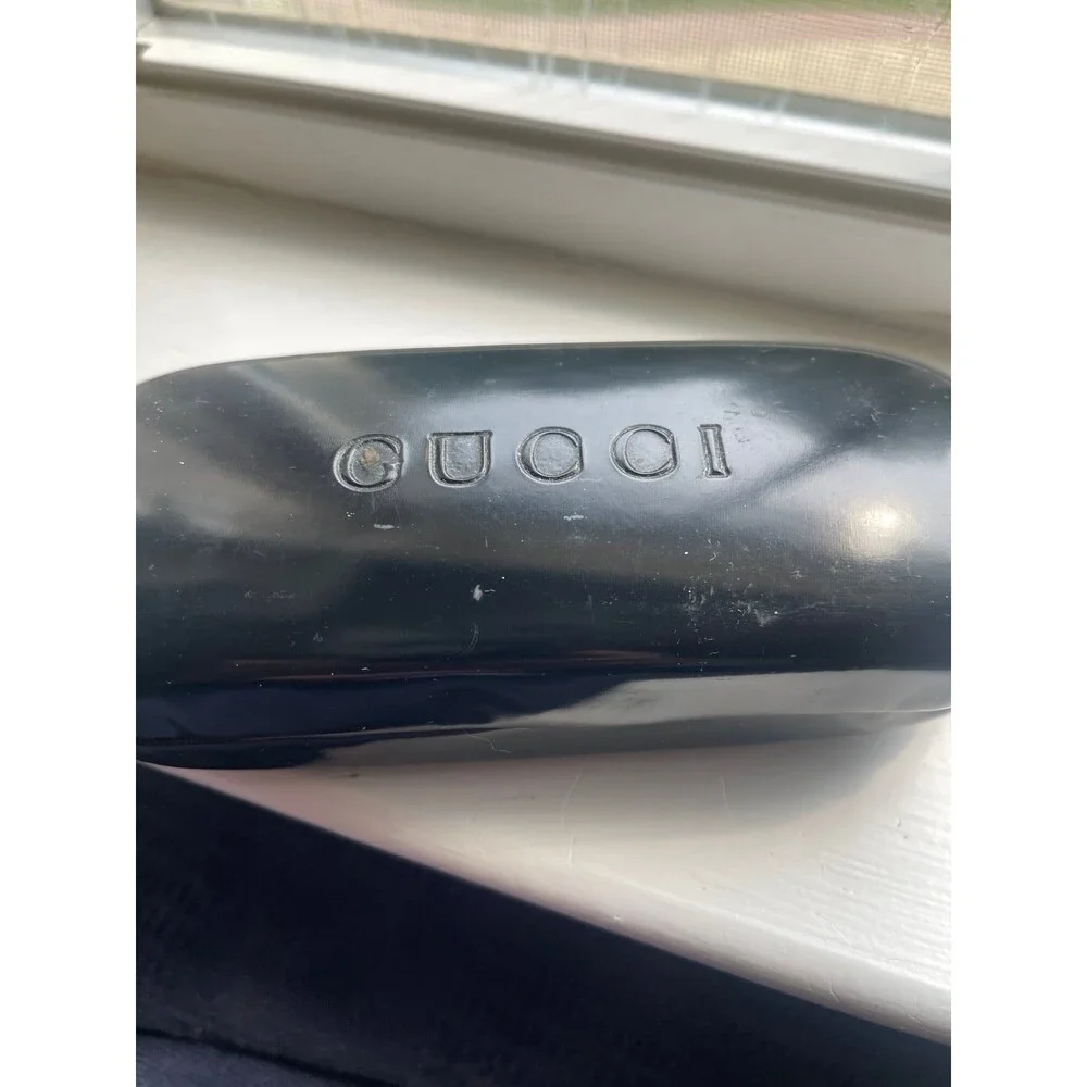 Vintage 90's Gucci Oval Sunglasses (2547/S) with Hard Case
